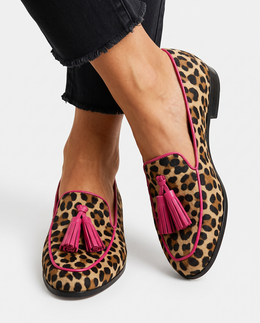 Flavie | Mocassin léopard à liserés et pampilles fuchsia
